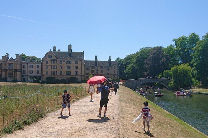 The Most Entertaining Tour of Cambridge by An Ex-Student