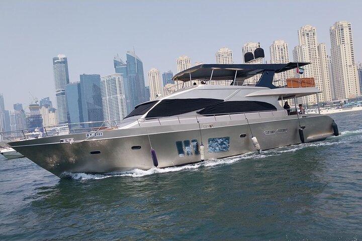 Dubai Marina Yacht Tour Ain Dubai, JBR and Harbour in 1 hour