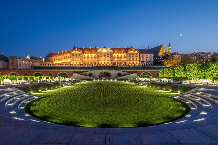 Warsaw Old Town Guided Tour with Antek & Friends | small groups