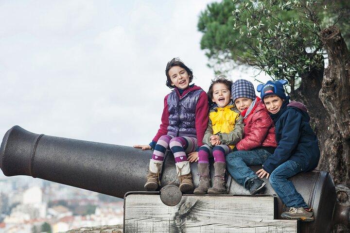 Lisbon Private Family Tour Castle Visit , Local Tastings & Games
