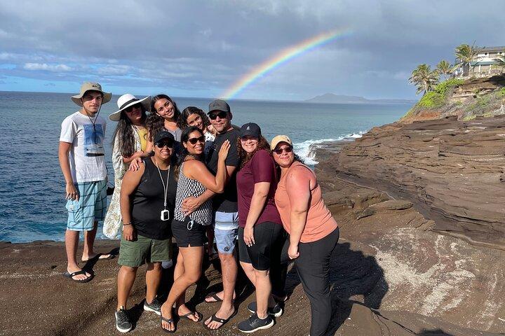 Oahu Family Adventure: Circle Island Tour + Historic Pali Lookout