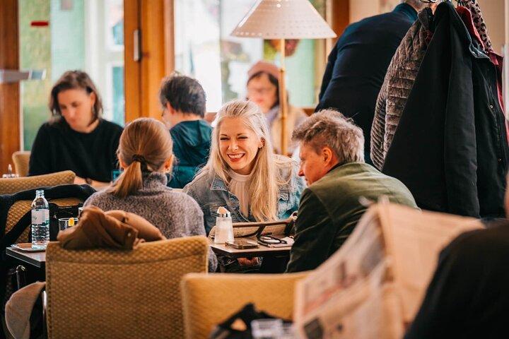 Vienna Coffee, Cake & Pastries Tour with Local Stories