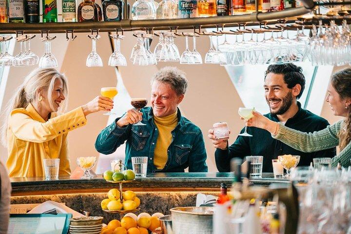 Vienna Nightlife Experience: Food, Wine, Cocktails & Vibes