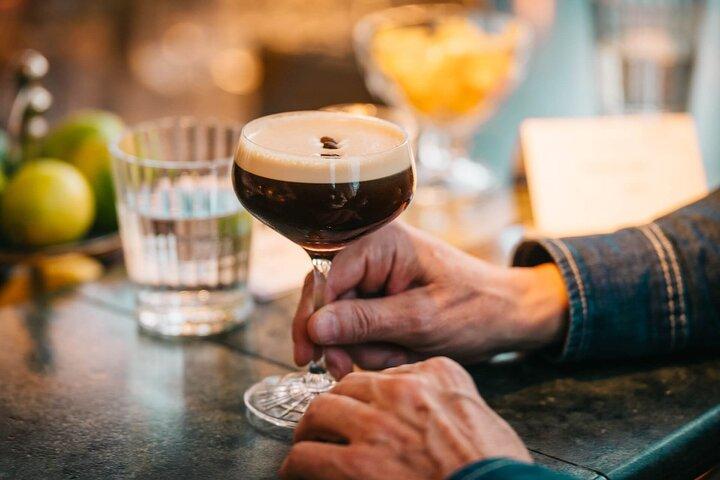 Vienna Nightlife Experience: Food, Wine, Cocktails & Vibes
