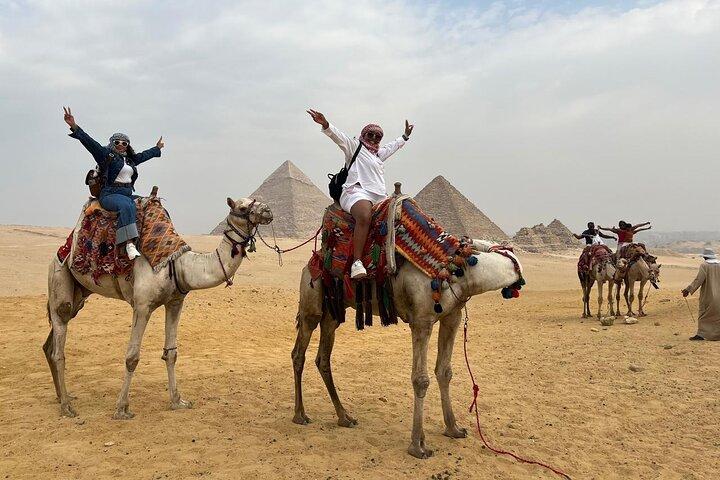 Private Giza Pyramids & Sphinx Tour with Panoramic View