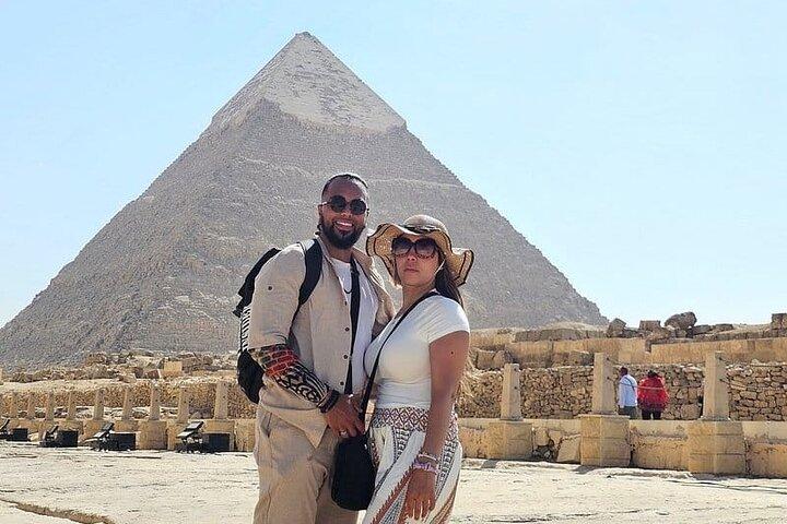 Private Giza Pyramids & Sphinx Tour with Panoramic View