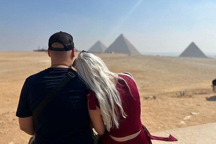 Private Giza Pyramids & Sphinx Tour with Panoramic View