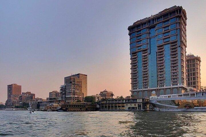 Cairo Private Felucca Ride on the Nile with Pickup and Drinks
