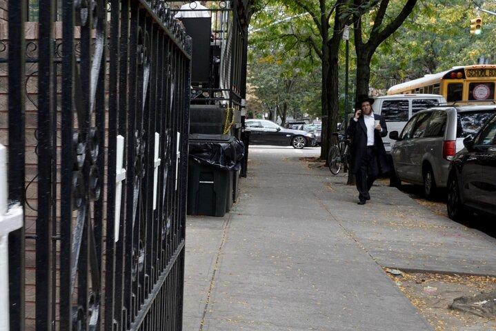 Hassidic Williamsburg: A Self-Guided Audio Tour in Brooklyn