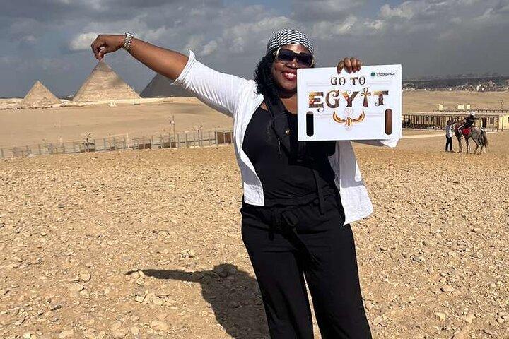 Private Day Giza Pyramids, Sphinx, Memphis and Sakkara Pyramids