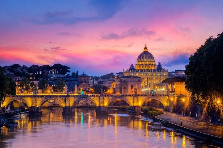 Rome by Night: City Tour & Wine Experience