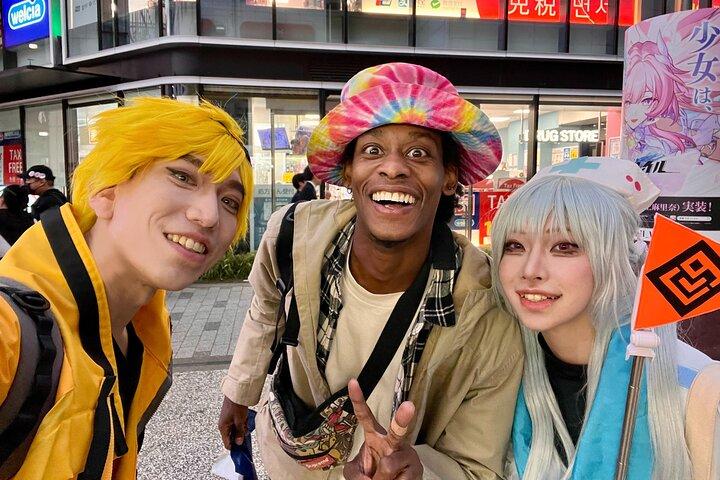 Explore Akihabara with Local Cosplayer Guide(s)!