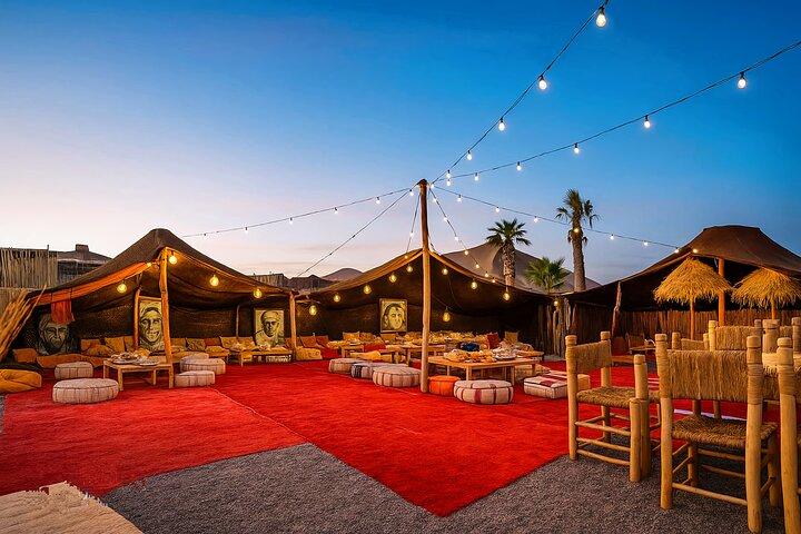 Marrakech: Agafay Desert Quad Bike & Camel Ride with Dinner Show