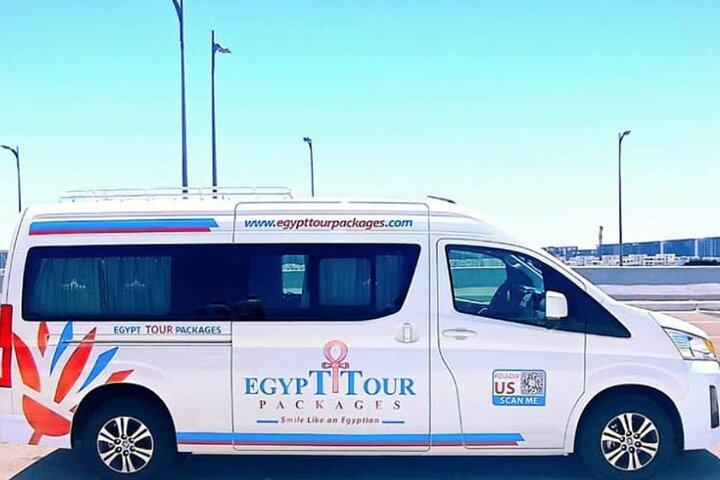 Discover Cairo on a 2 Day Private Car Tour