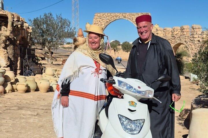 Djerba South by Scooter: Palms, Pottery & Sunset in Sidi Yati