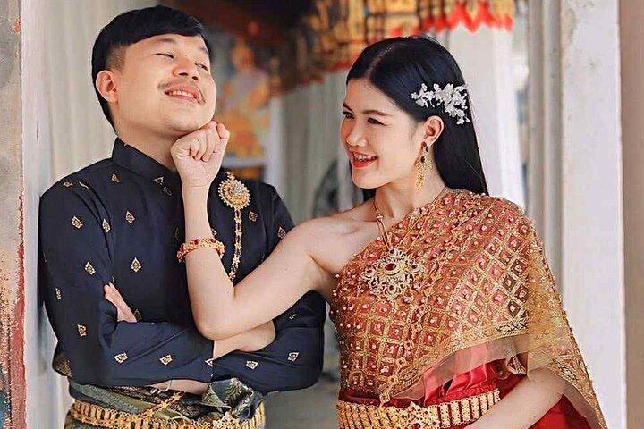 Bangkok Full Set Thai Costume Experience with Hairdo and Makeup
