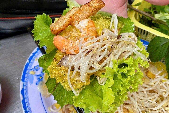 Saigon Street Food & Hidden Alleys on Motorbike– 7/9/12 Tastings