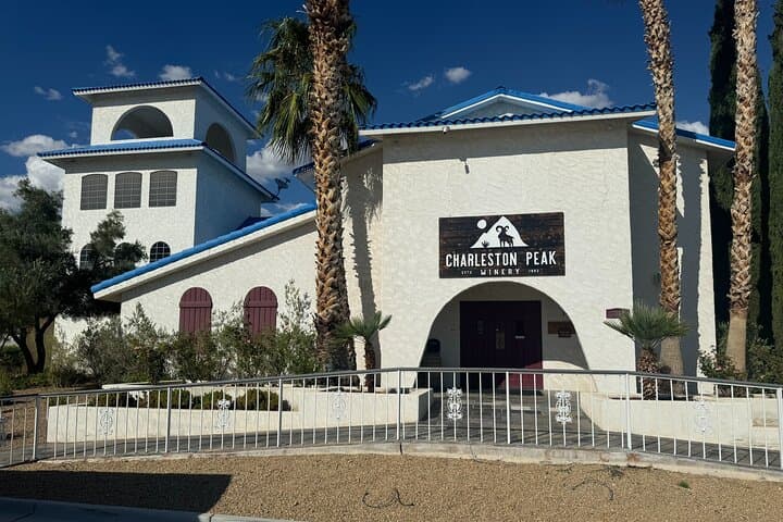Scenic Wine Tasting Tour from Las Vegas with Food