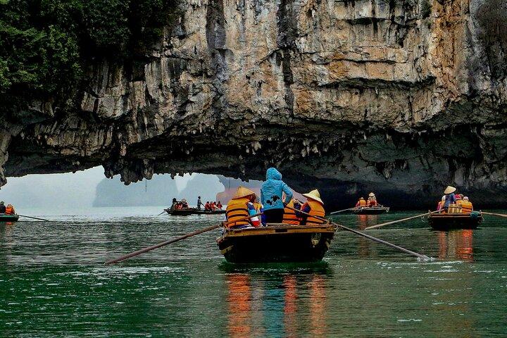 Halong Bay Full Day With Cave, Kayaking And Swimming - Highway Transfer