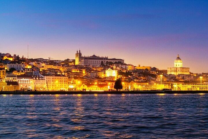 Lisbon Lights Sightseeing Night Cruise