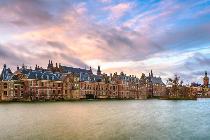 The Hague Private Walking Tour with a Local
