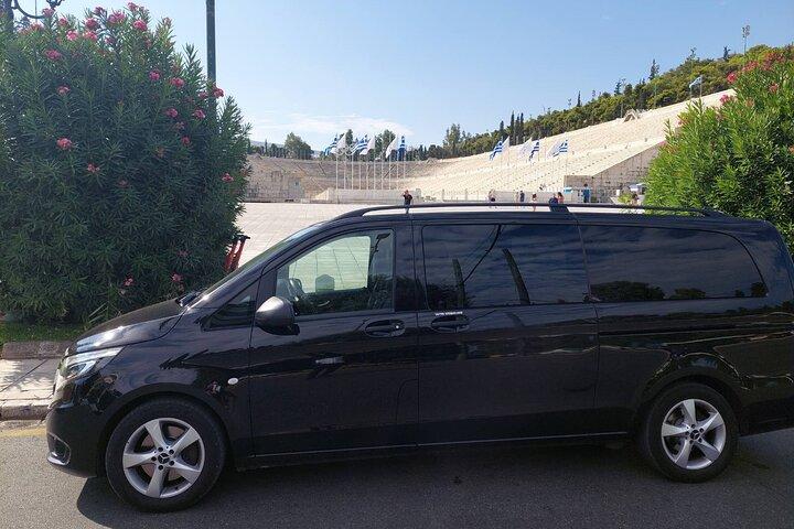 Piraeus Port to Athens City Private Transfer with Meet & Greet