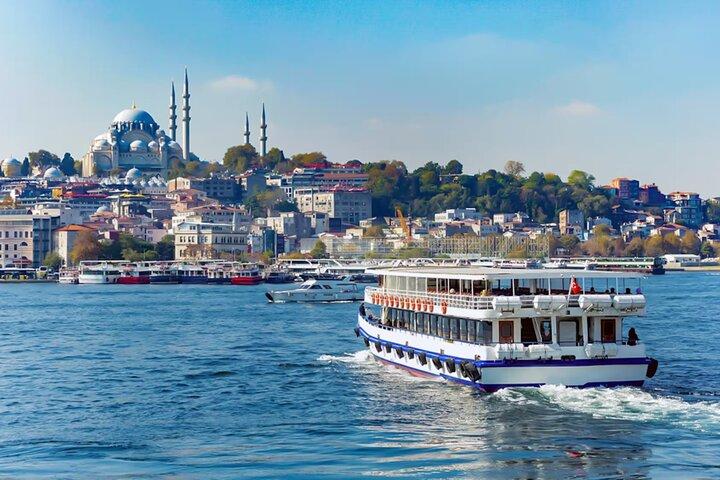 Best of Istanbul Europe & Asia Full-Day Tour
