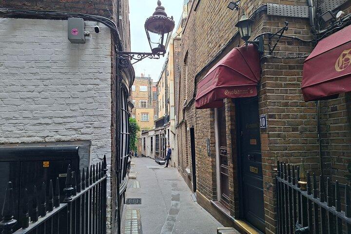 Mary Poppins Small Group Walking Tour of London