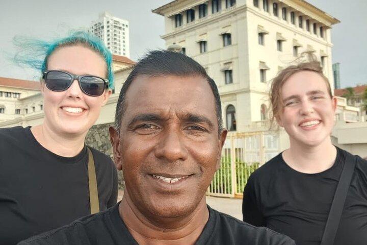COLOMBO CITY Tour TUK TUK Morning Evening (Private guide tour)