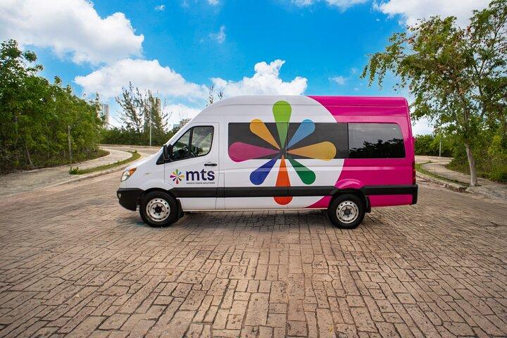 Cancun Roundtrip Shuttle Transportation
