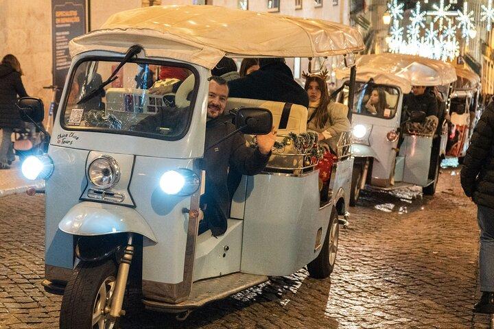 Lisbon Christmas Lights Tuk-Tuk Tour with Local Guide