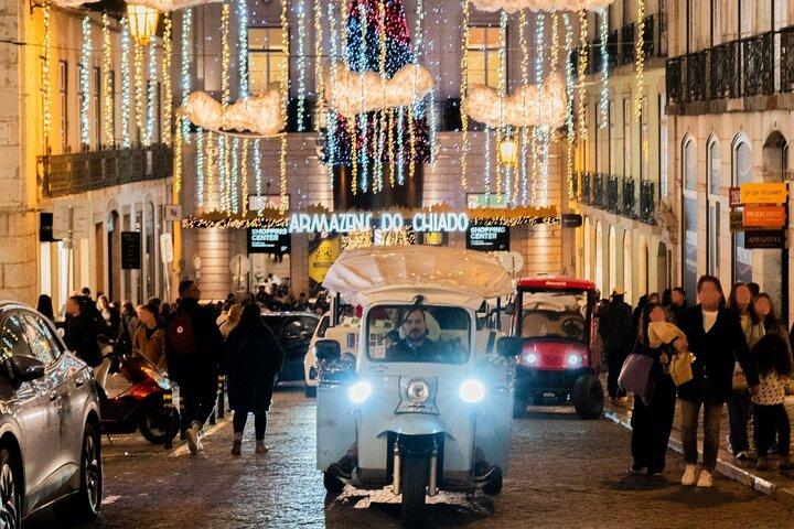 Lisbon Christmas Lights Tuk-Tuk Tour with Local Guide