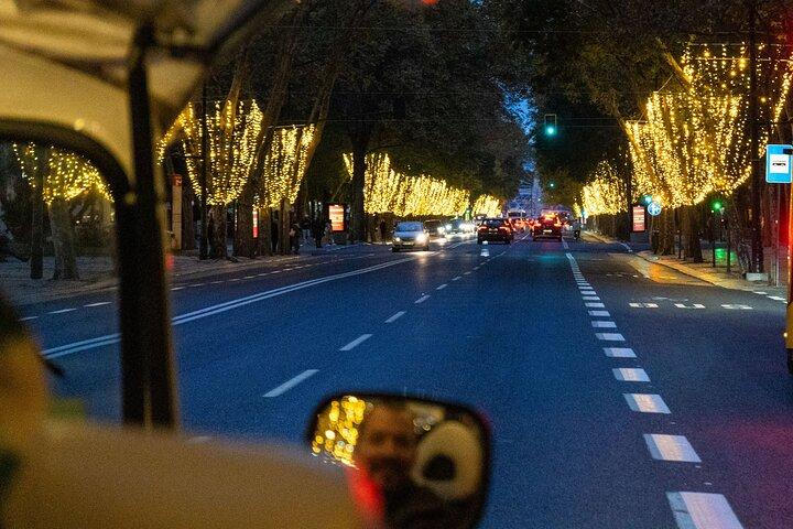Lisbon Christmas Lights Tuk-Tuk Tour with Local Guide