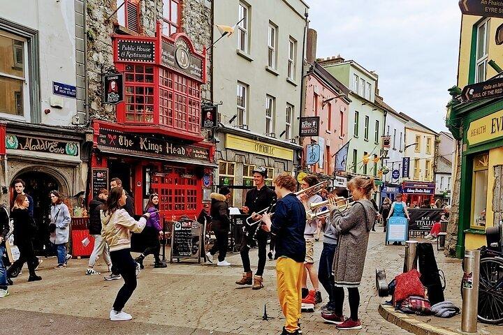 Galway City: Guided Walking Tour of Galway's Latin Quarter.