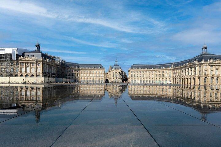 Bordeaux Private Walking Tour with a Local