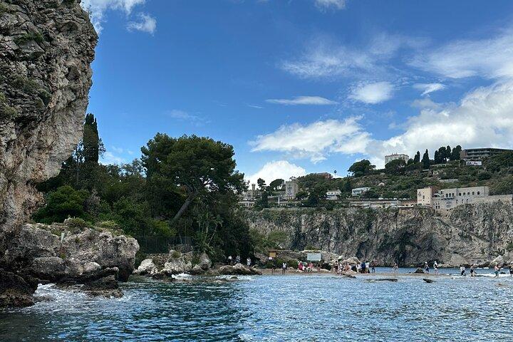 Isola Bella Boat Experience and Castelmola Hilltop Escape