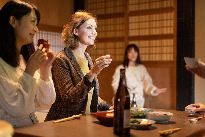 Kyoto Izakaya Hopping: Pontocho & Gion Local Food Tour