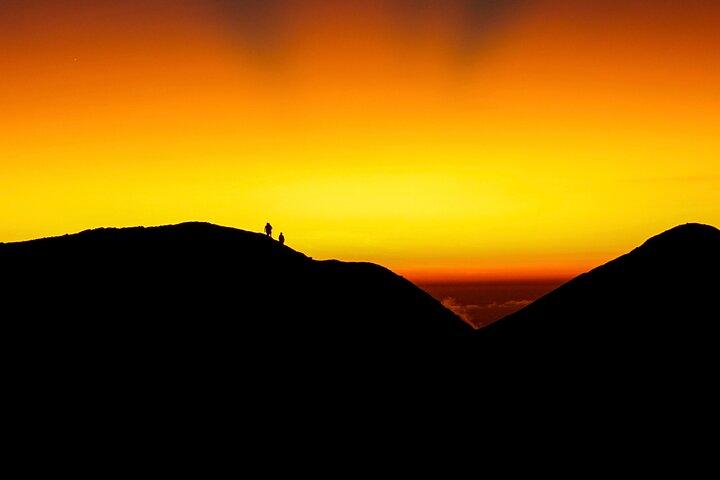 Private Mount Agung Sunrise Summit Trek: Bali Volcano Adventure