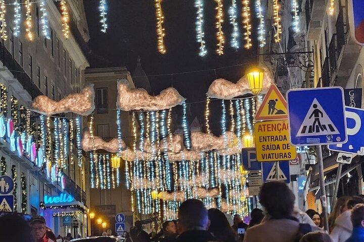 Lisbon Private Tour by Tuk Tuk (Christmas Lights)