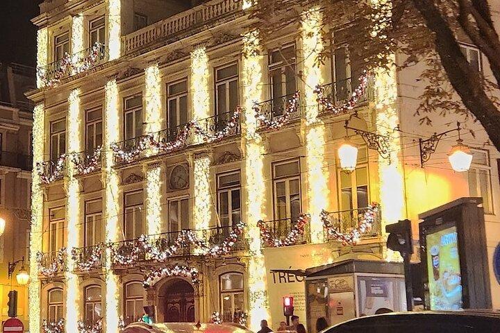 Lisbon Private Tour by Tuk Tuk (Christmas Lights)