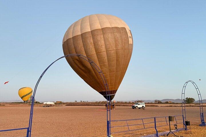 Hot Air Balloon flight with Berber Breakfast