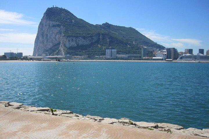 Day Trip from Malaga to Gibraltar and Mijas by bus