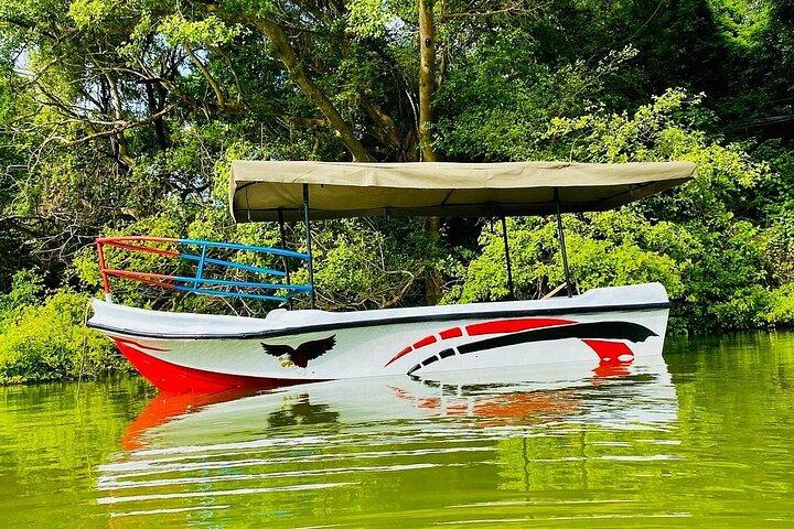 Lake Duluti Canoe Adventure
