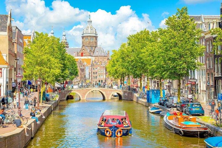 Essential Amsterdam Guided Walking Tour