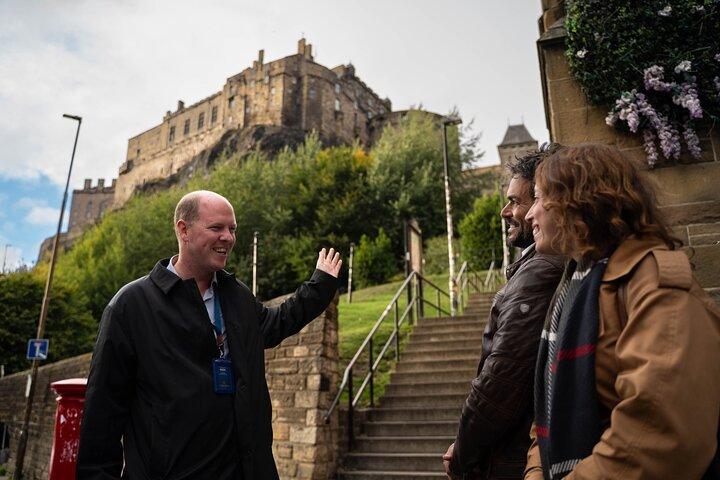 Edinburgh Full Day Walking Tour with Castle Included -Small Group