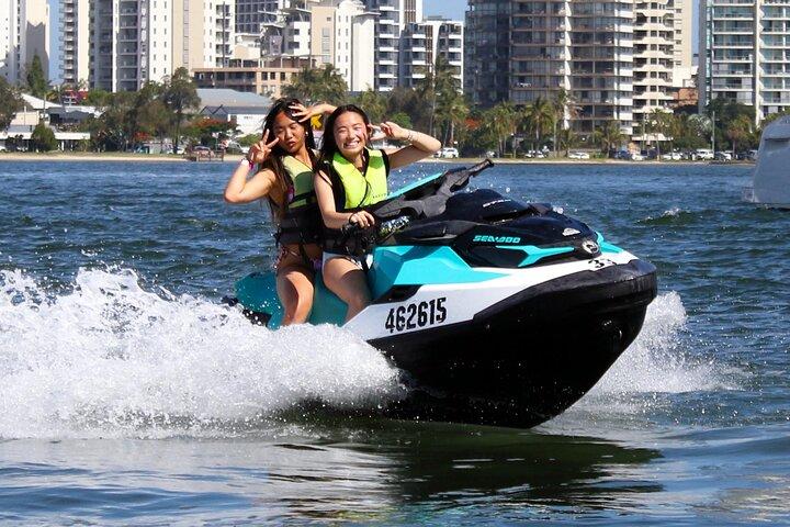 Gold Coast: 1-Hour Jetski Tour from Surfers Paradise