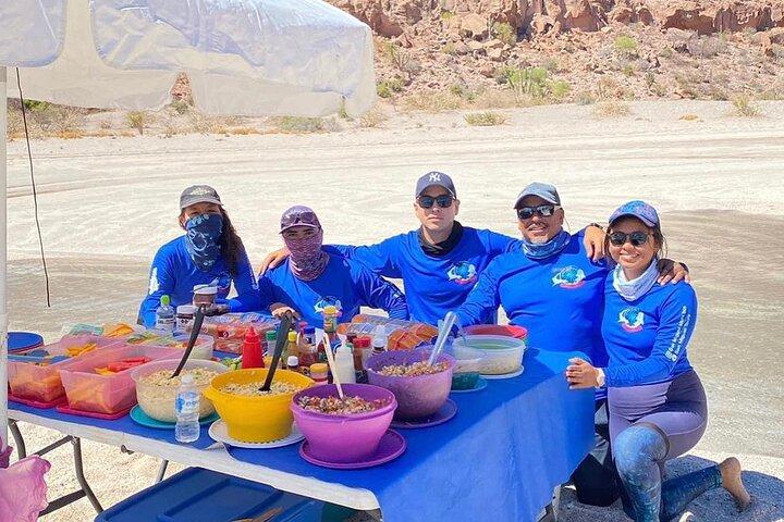 Holy Spirit Island Tour and snorkeling with sea lions