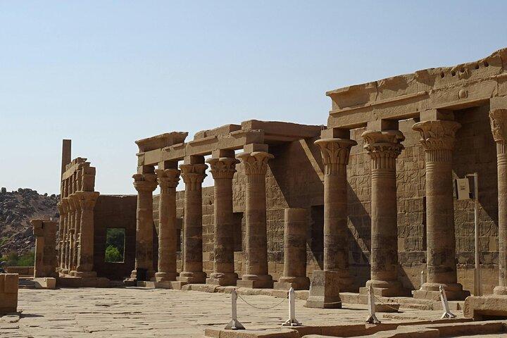 Private Full-Day Tour from Luxor to Aswan,Kom Ombo & Edfu Temples