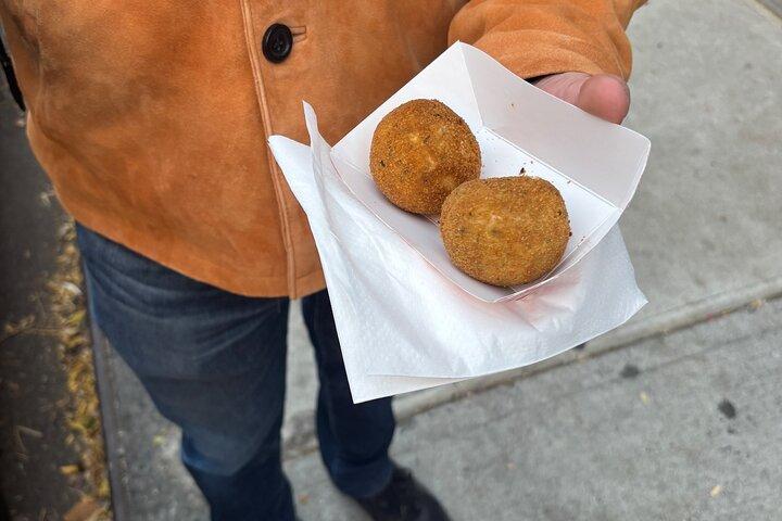 Greenwich Village: Bob Dylan's Neighborhood Food & History Tour