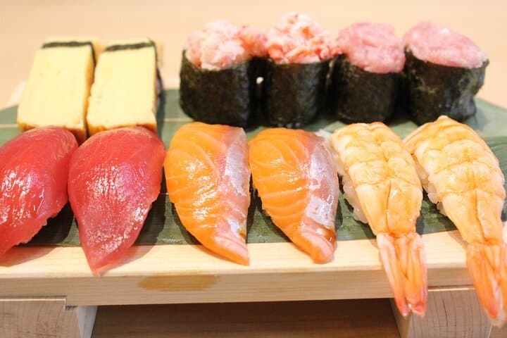 Osaka Sushi Making Experience